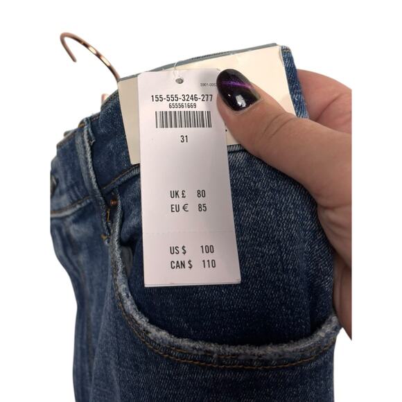 Abercrombie & Fitch High Rise Mom Jean Medium Wash Women size 31/12 New With Tag - Picture 4 of 4